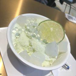 蜜瓜吃甜食的视频,甜蜜视频带你领略甜食魅力