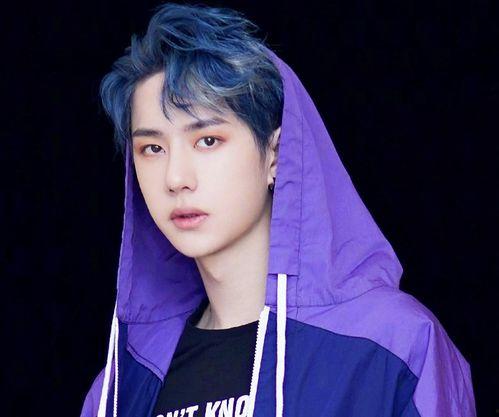 王一博吃瓜主持人视频,主持人搞笑互动引热议